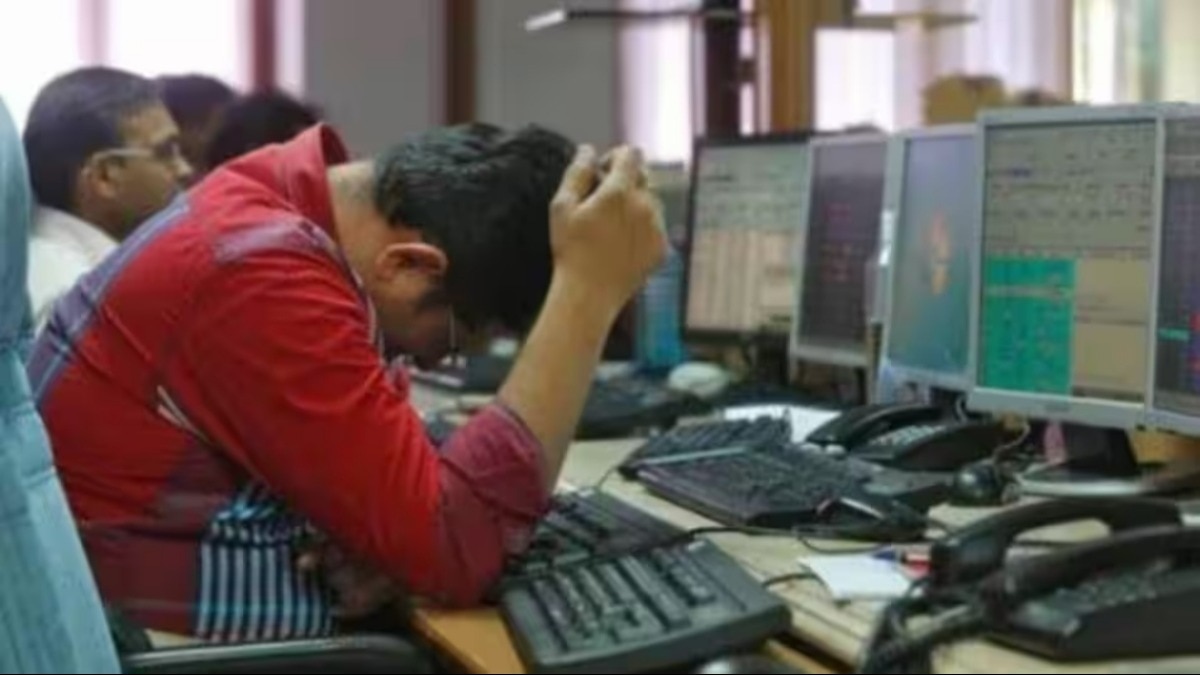 Sensex falls 800 points, Nifty below 22,000; Paytm hits lower circuit