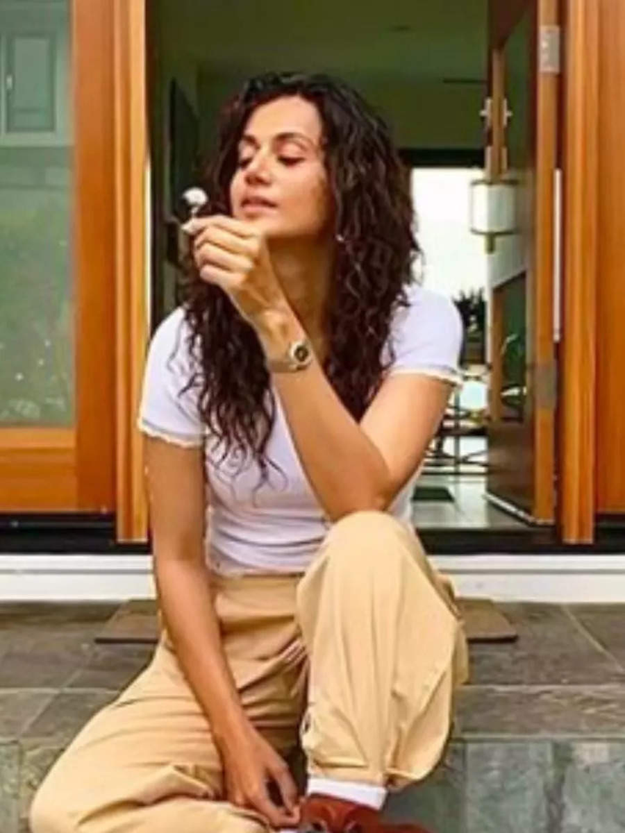 ​Inside Taapsee's beautiful home 'Pannu-Pind'