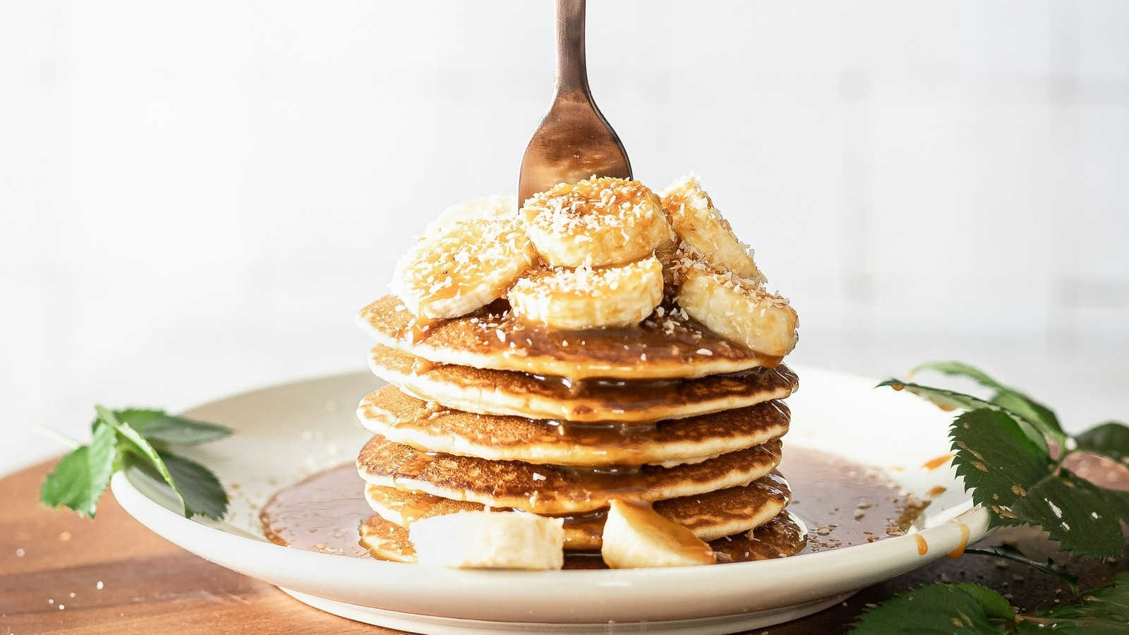 3 easy and mouthwatering homemade pancake recipes to start your day right