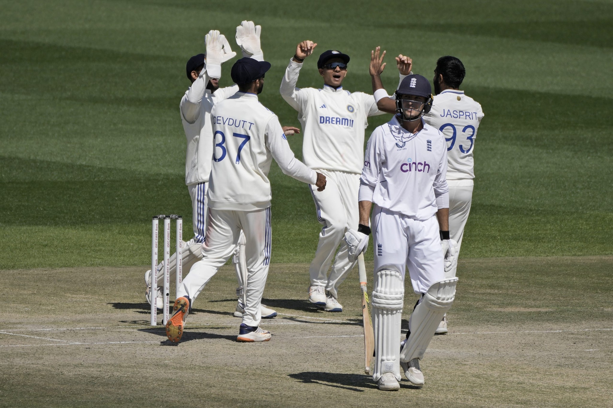 5वें टेस्ट में भारत की दमदार जीत, रोहित-अश्विन समेत 3 खिलाड़ी रहे जीत के हीरो