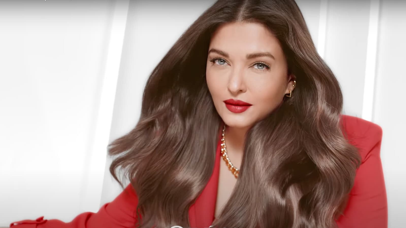 Aishwarya Rai looks stunning as ever as she returns in front of camera for new L’Oreal ad. Watch