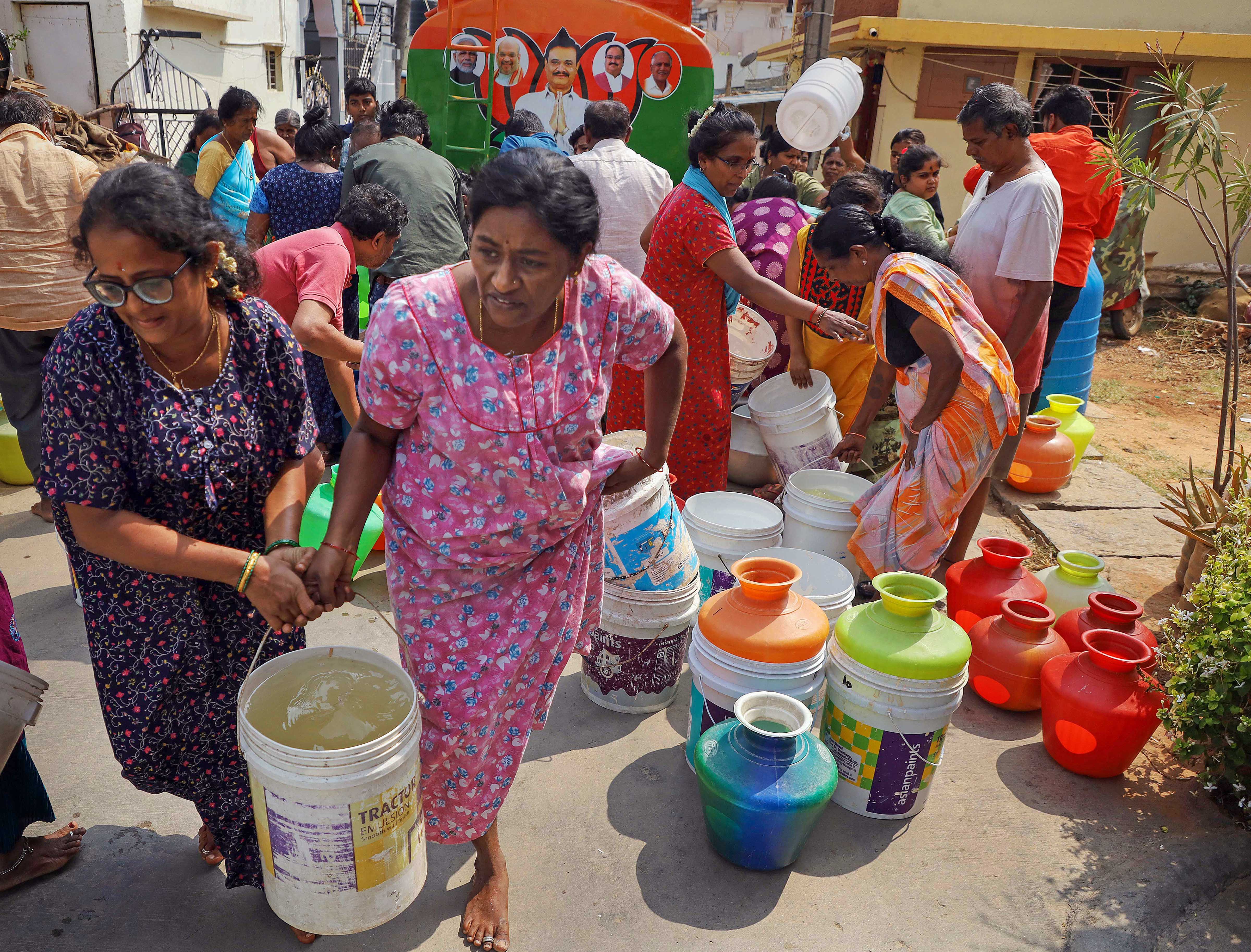 'Don't Work-From-Home, Go Home': Water Crisis Drives Bengaluru To The Edge