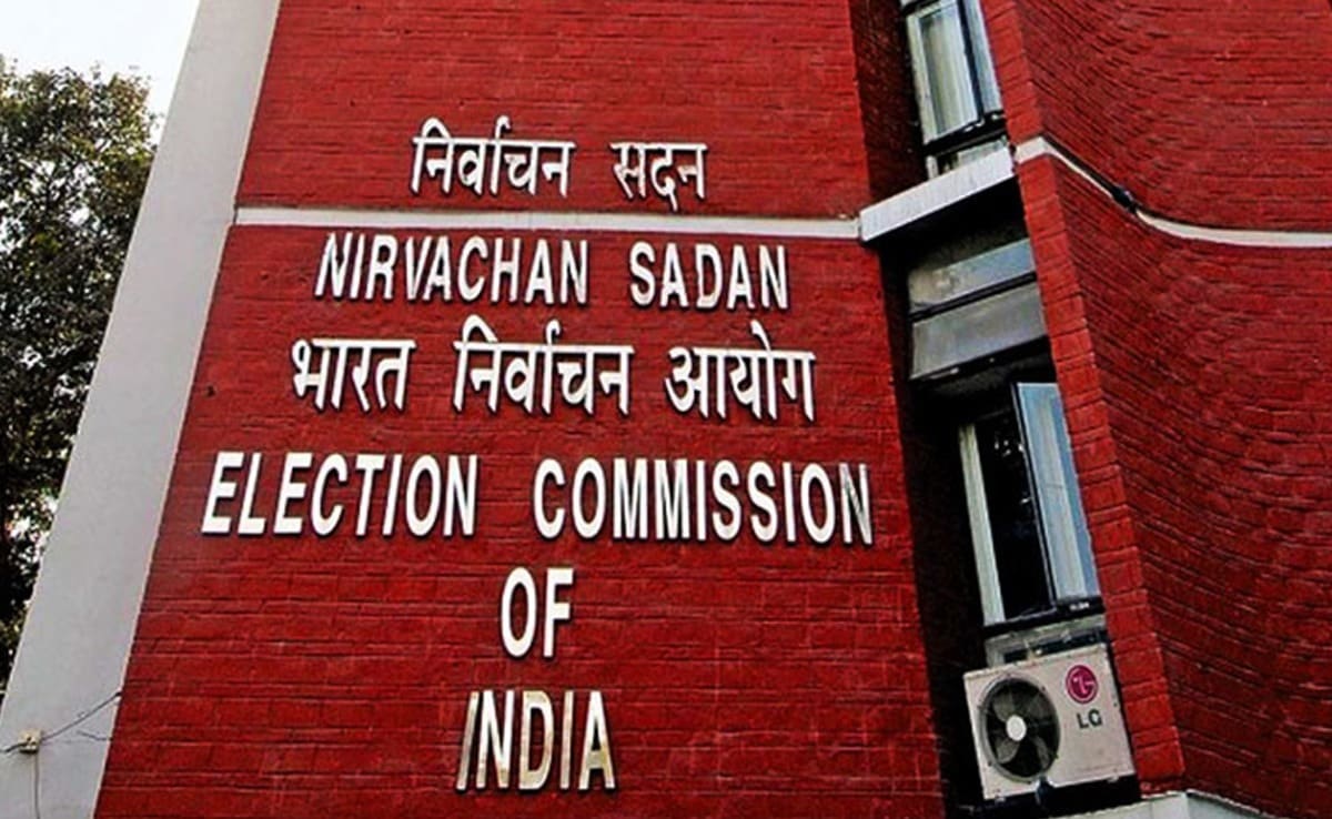 Election Commission Removes Home Secretaries Of 6 States, Bengal Top Cop