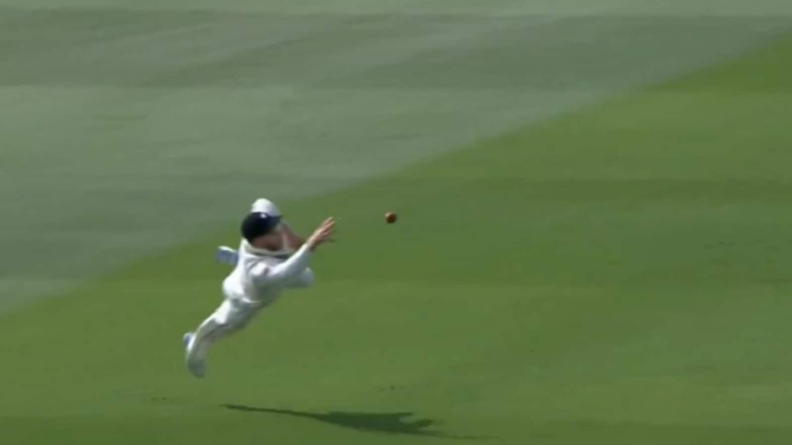 Glenn Phillips grabs Superman-like one-handed diving catch to remove Marnus Labuschagne, video viral