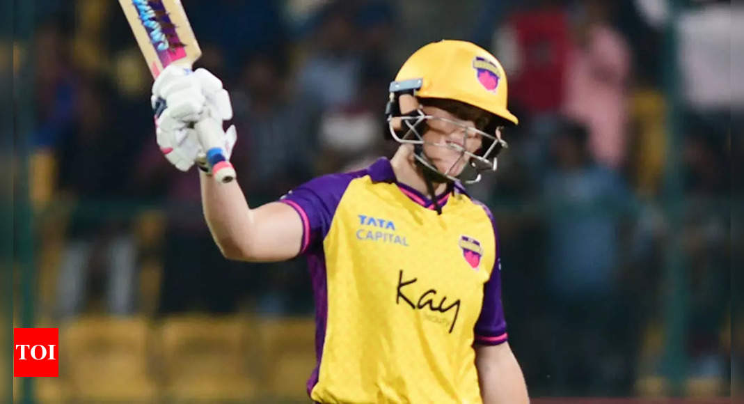 Grace Harris, Sophie Ecclestone power UP Warriorz to six-wicket victory over Gujarat Giants in WPL | - Times of India