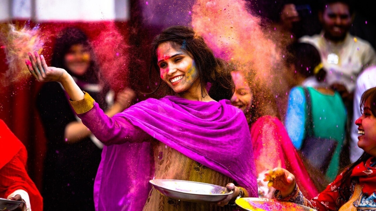 Holi 2024: 4 mistakes to avoid while celebrating festival of colours