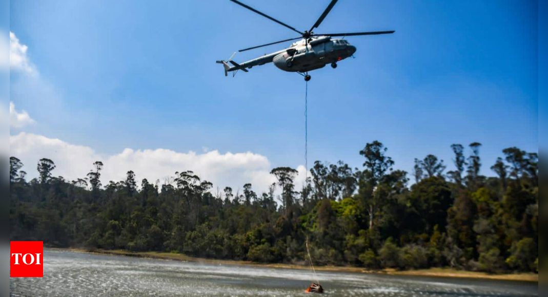 IAF's 'Bambi Bucket' op helps to contain raging forest fire at Nilgiris | India News - Times of India