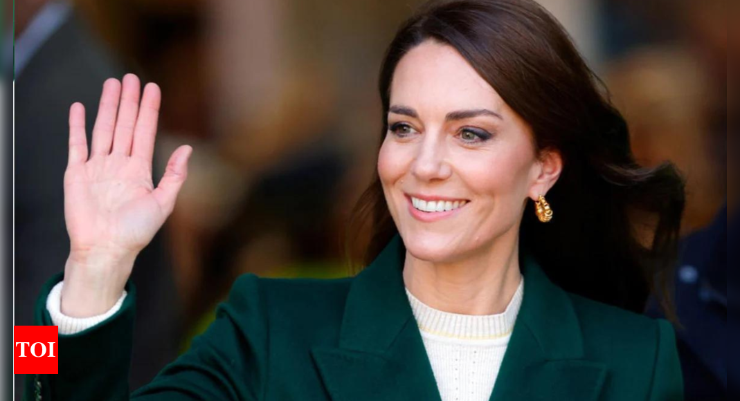 Kate Middleton reveals cancer diagnosis in an emotional message - Times of India