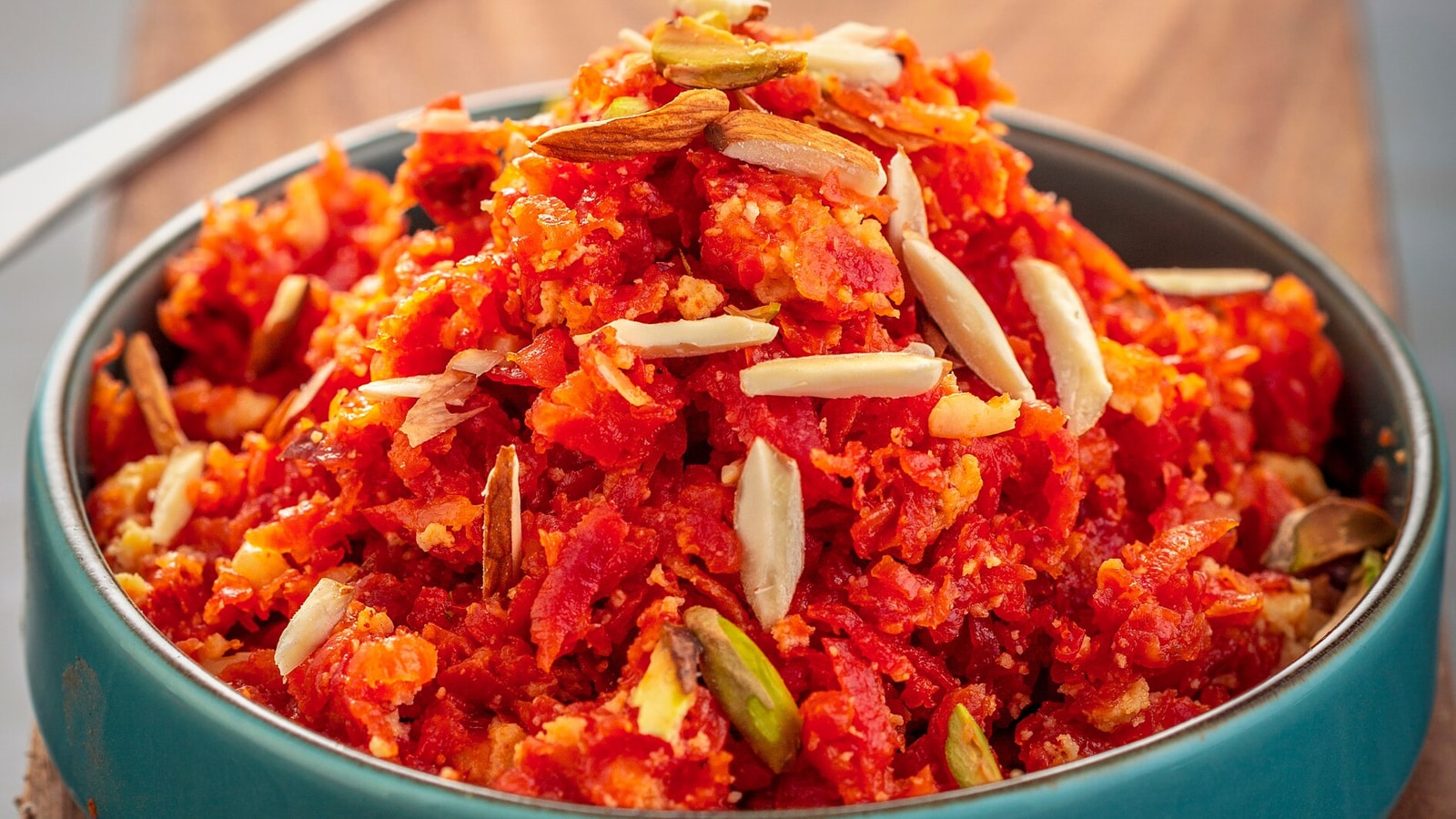 Looking for healthier dessert option? Try this nutritious recipe of oil-less Gajar Ka Halwa