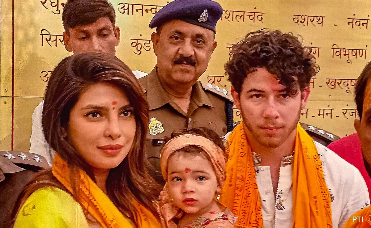 Priyanka Chopra Offers Prayers At Ayodhya Ram Mandir With Nick And Malti