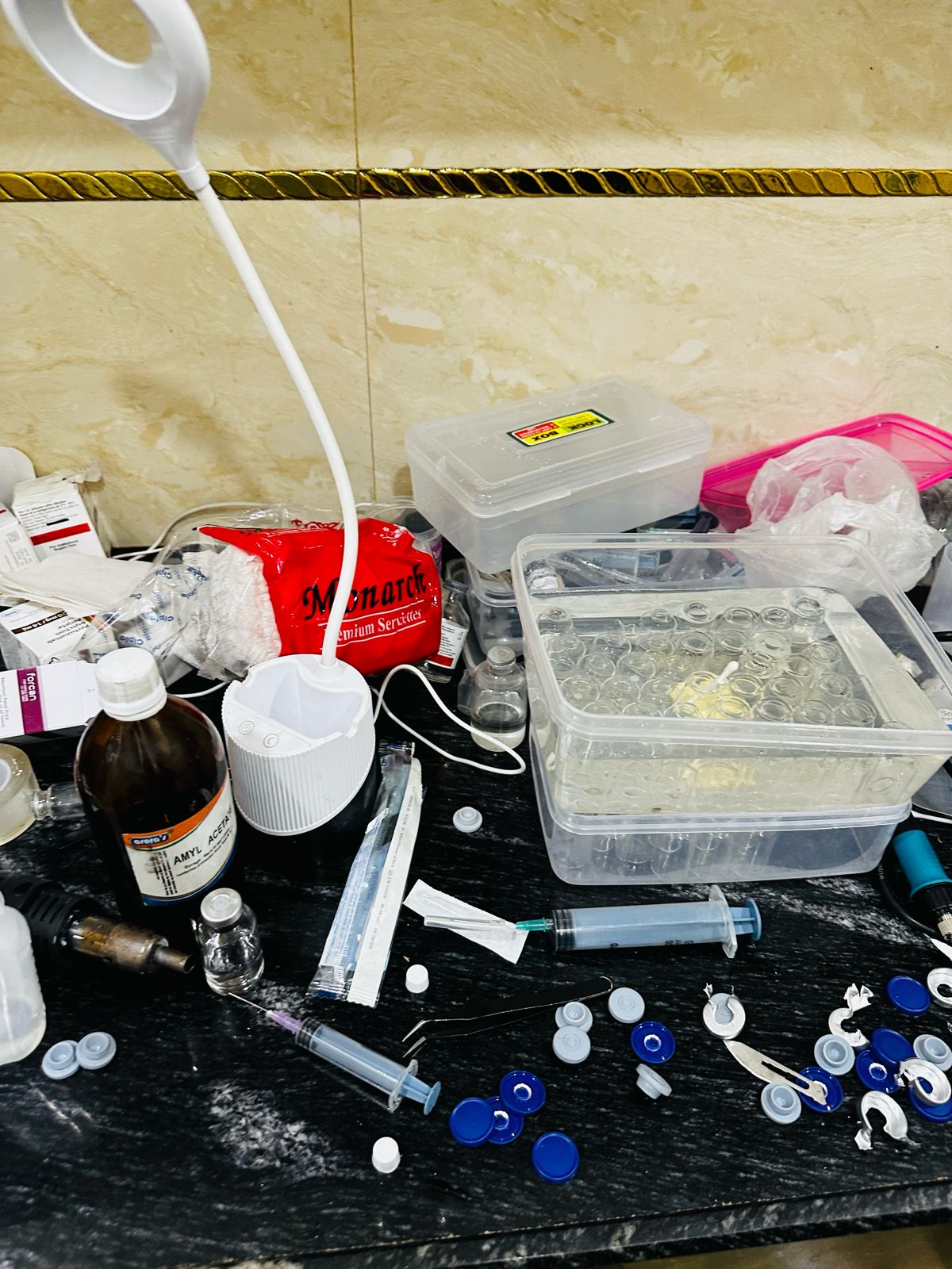 Rs 100 Fungus Medicine Sold As Rs 2 Lakh Cancer Injections By Delhi Gang