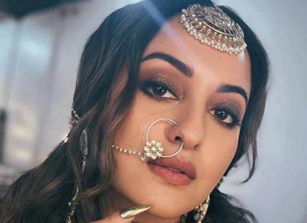 Sonakshi Sinha raises excitement for the release date of Heeramandi: The Diamond Bazaar : Bollywood News – Bollywood Hungama