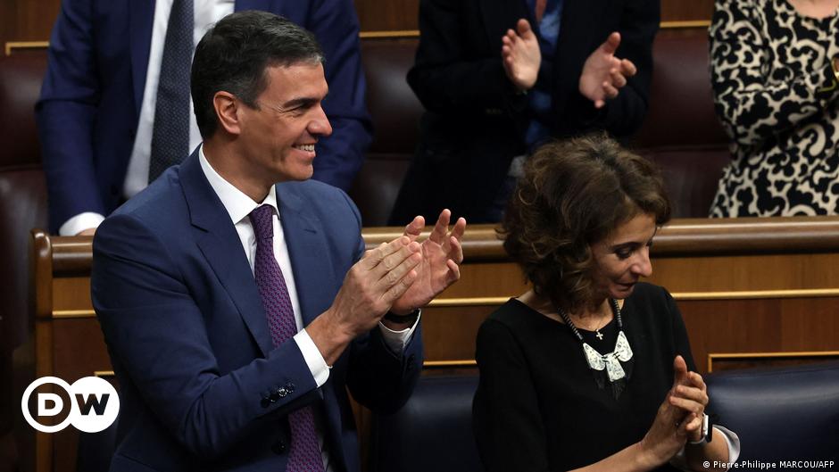 Spanish lawmakers pass amnesty bill for Catalan separatists – DW – 03/14/2024