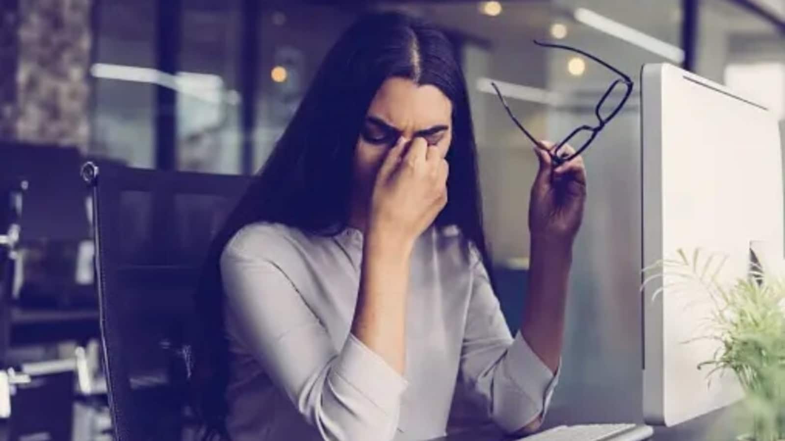 Subtle signs of burnout that indicate that you need to rest more: Nutritionist explains