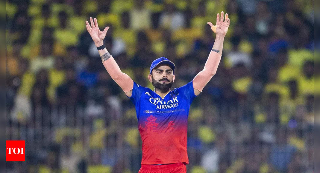 WATCH: Virat Kohli grooves to the beats of ‘Appadi Podu’ during CSK vs RCB match | Cricket News – Times of India