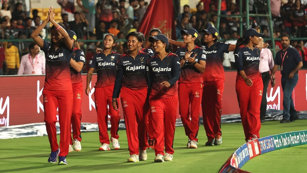 WPL 2024: RCB acknowledge fans with victory lap
