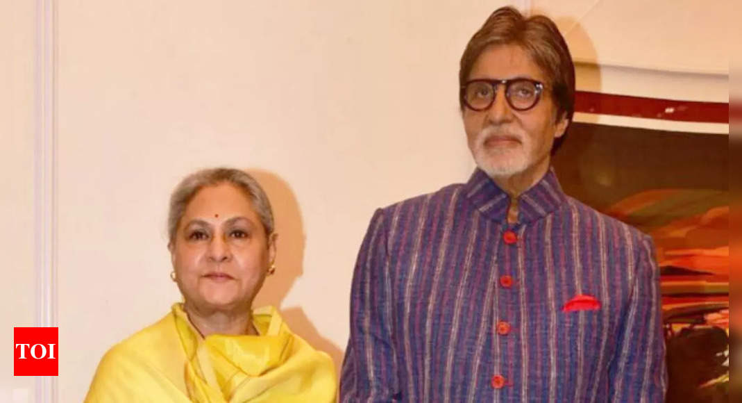 When Amitabh Bachchan stopped talking to Jaya Bachchan, his kids at home to get into a ‘rude’ mode for a scene with Shah Rukh Khan in ‘Kabhi Khushi Kabhie Gham’ | Hindi Movie News – Times of India