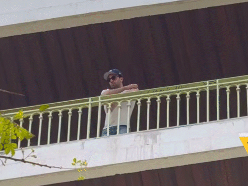 अपने नए घर का मुआयना करने पहुंचे रणबीर कपूर:  पिछले तीन साल से चल रहा है काम; शिफ्टिंग को लेकर अभी जानकारी नहीं