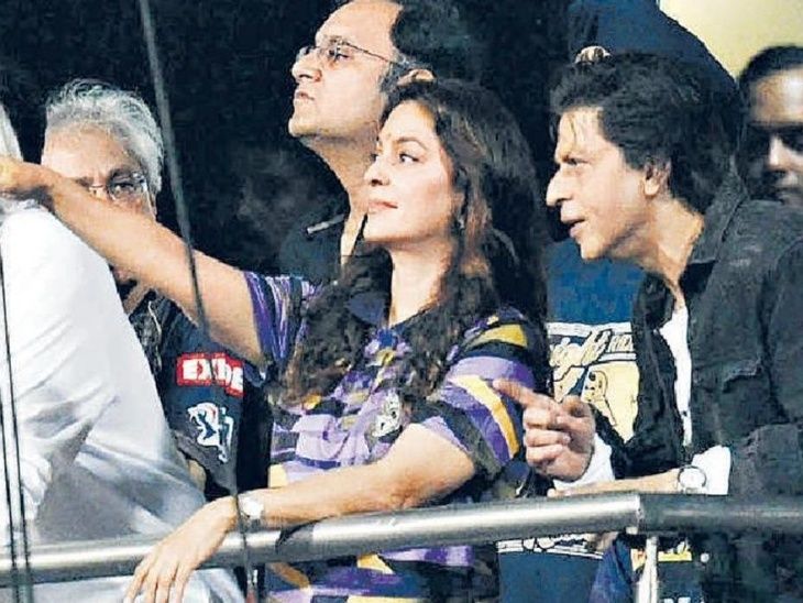 'शाहरुख के बिना कोई नहीं देखेगा IPL':  वानखेड़े स्टेडियम विवाद के बाद जूही चावला ने किया था ट्वीट; पांच साल के लिए बैन हुए थे SRK