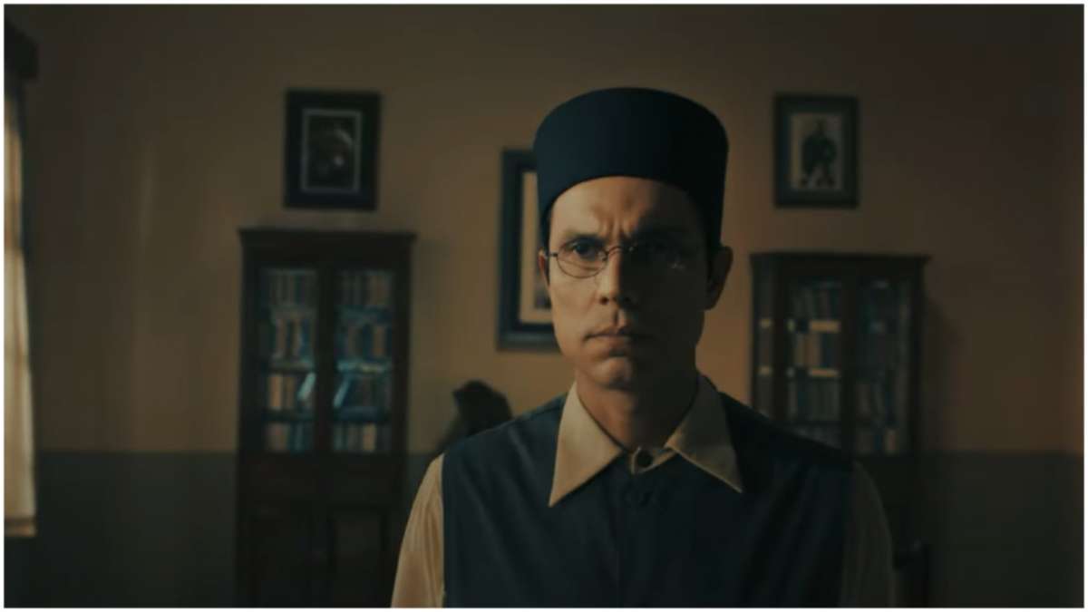'स्वतंत्र वीर सावरकर' बनकर रणदीप हुड्डा ने किया सबको इम्प्रेस,दमदार है फिल्म की कहानी - India TV Hindi