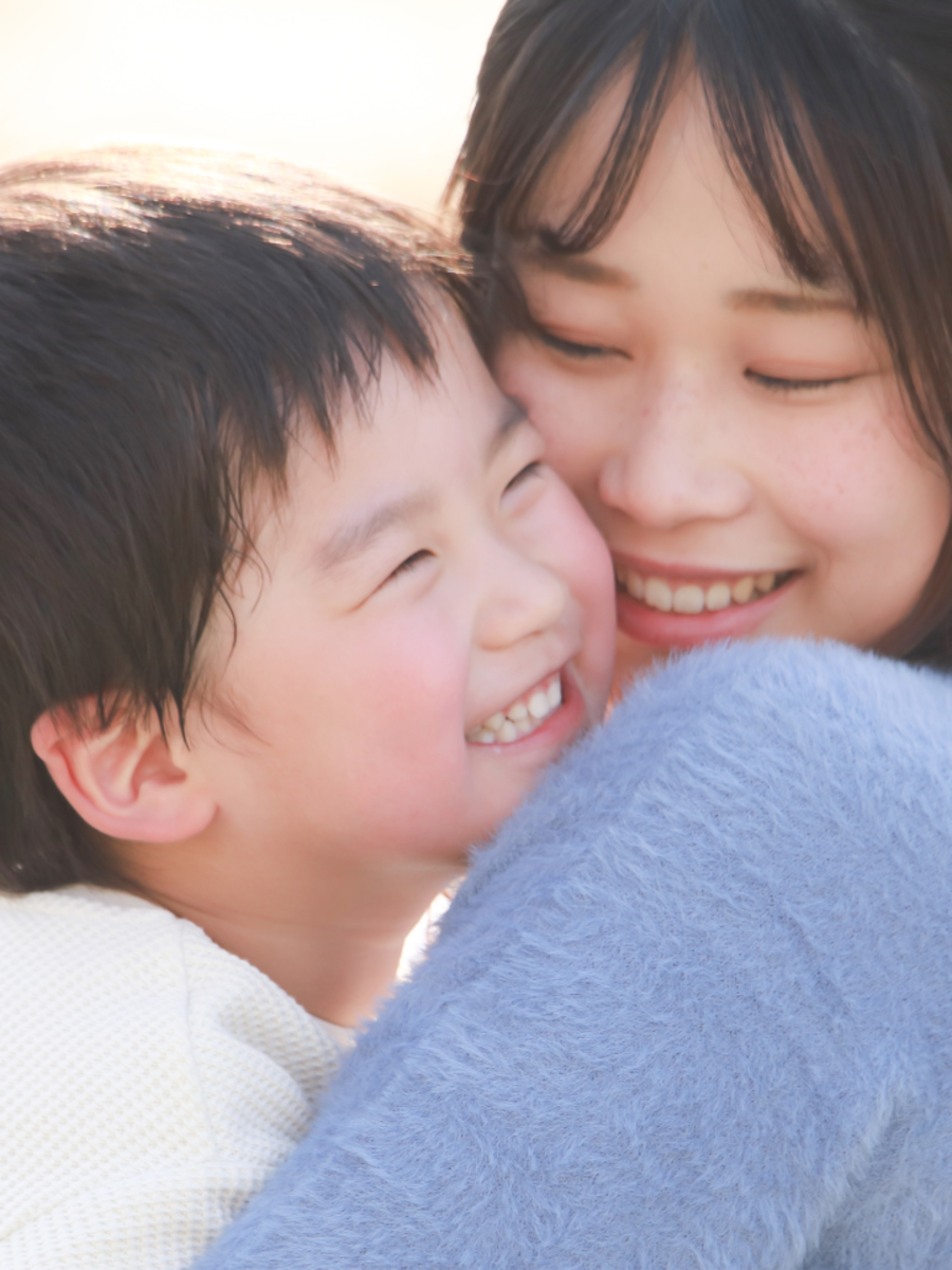 ​10 rules to raise a happy child ​