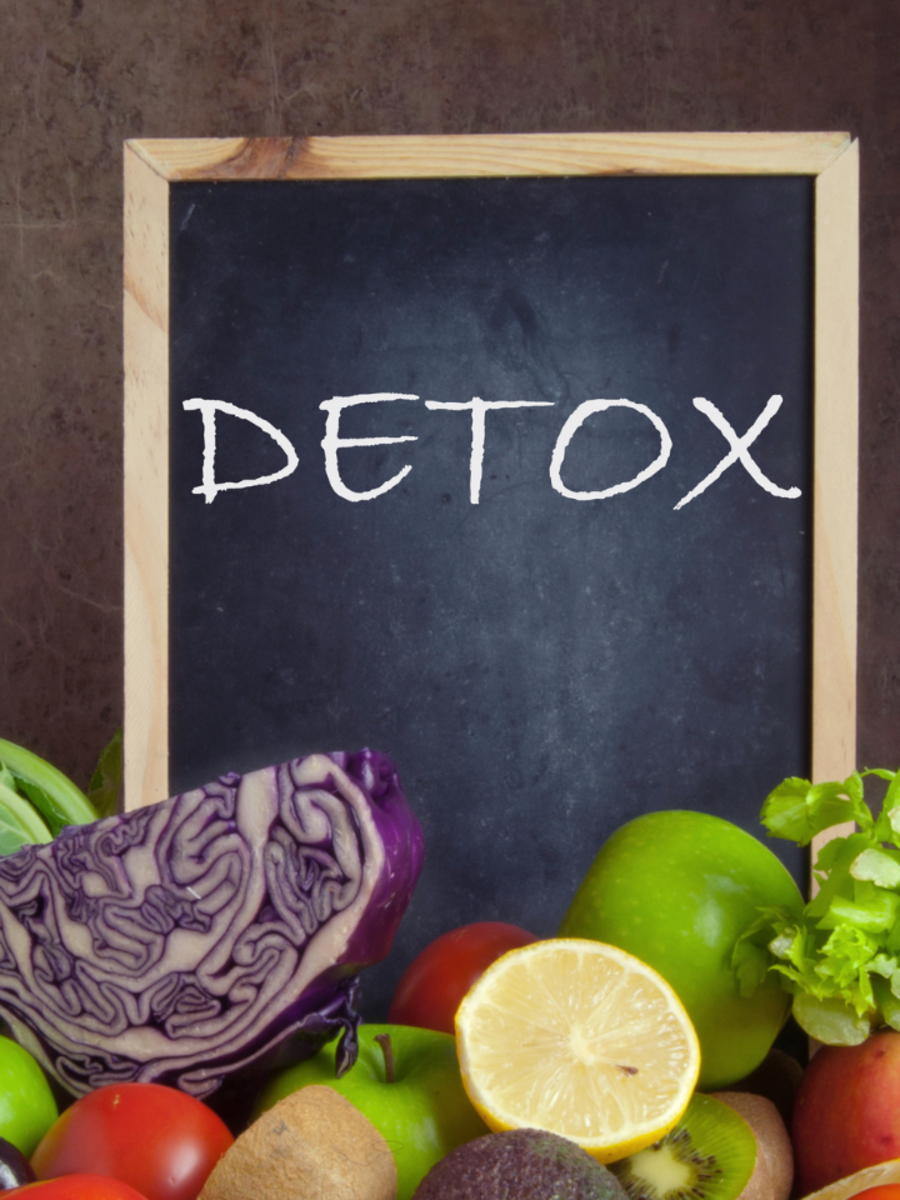 ​8 daily detox tips that also work for weight loss