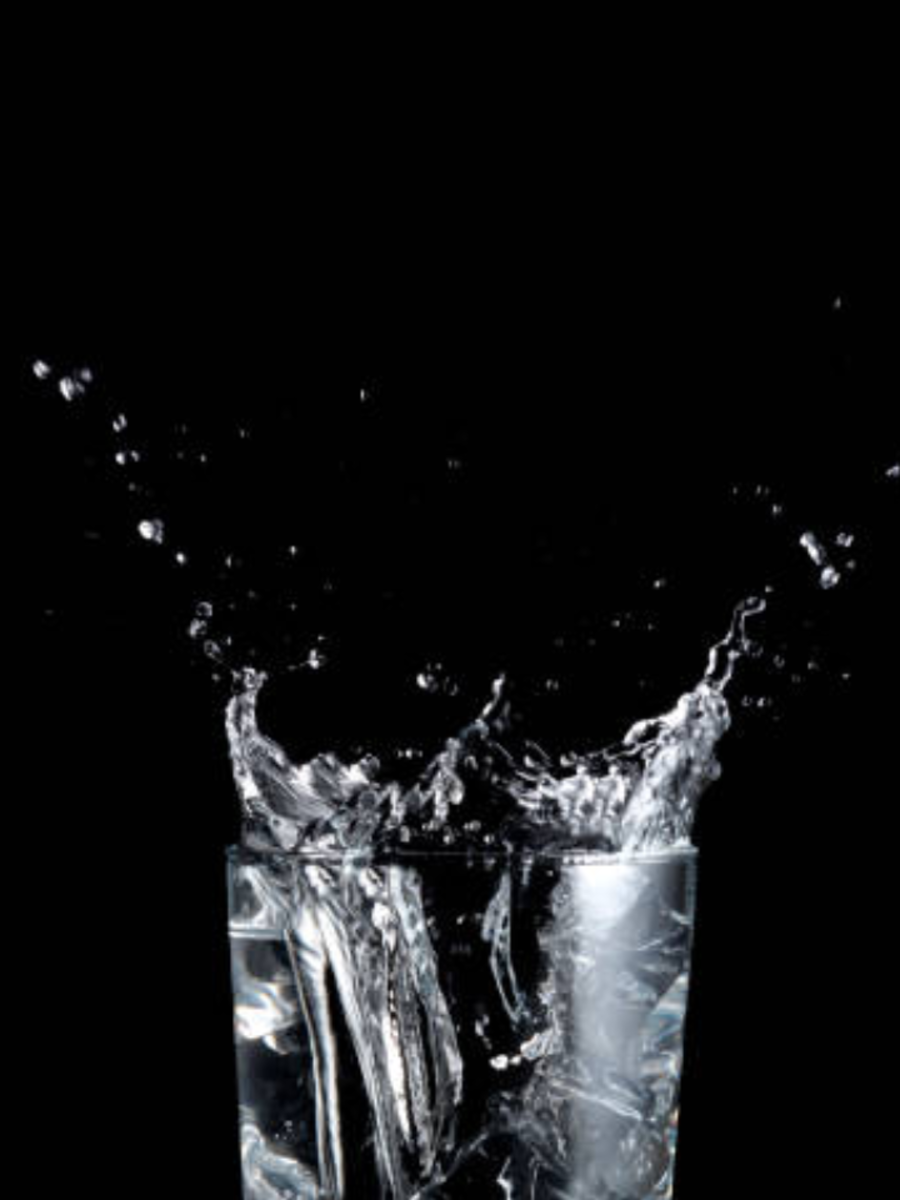 ​When is the right time to drink water?​