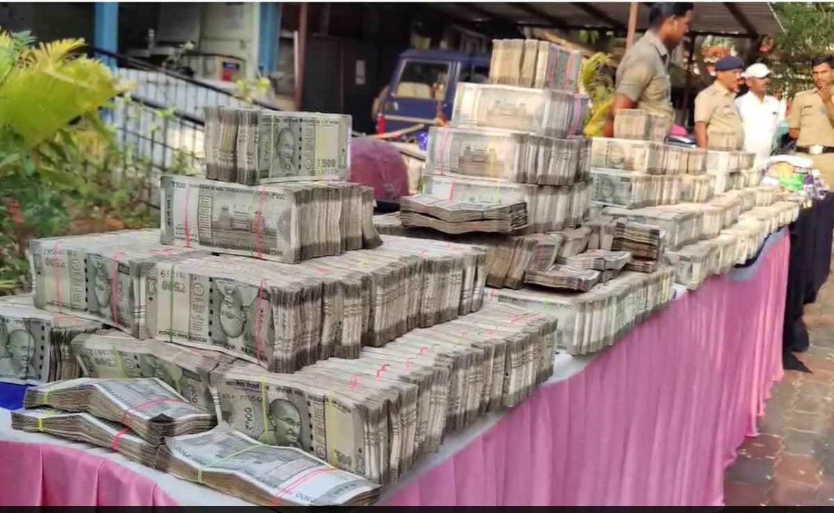 5 Crores Cash, 106 Kg Jewellery: Karnataka Cops’ Crackdown Ahead Of Polls