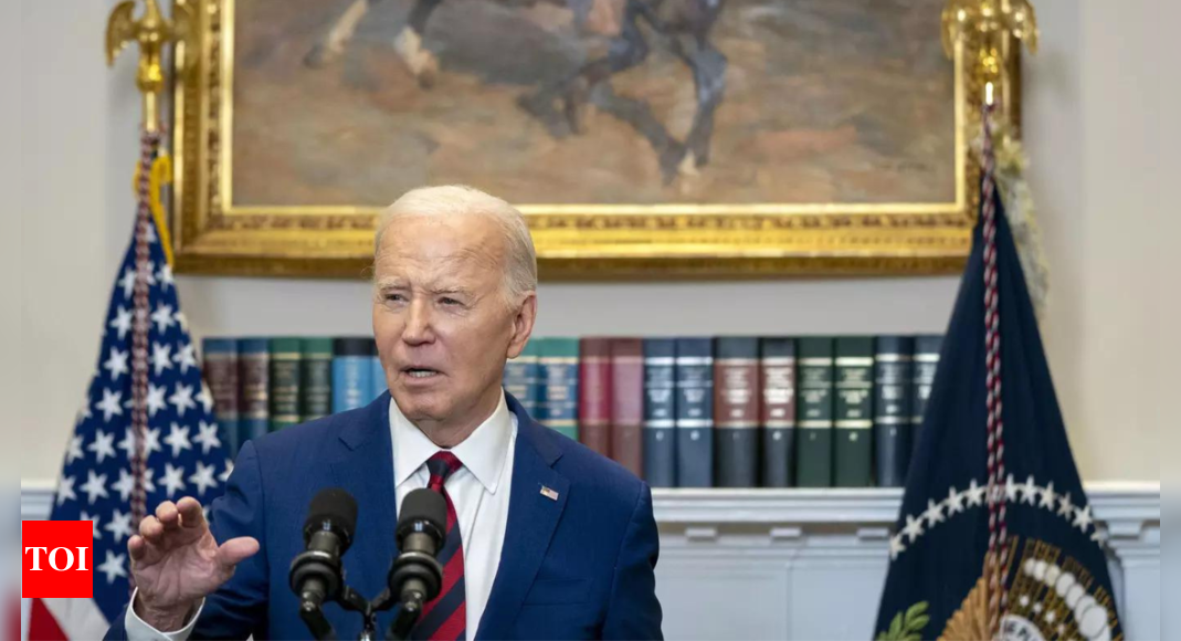 Biden vows to ‘move heaven and earth’ to rebuild Baltimore bridge – Times of India