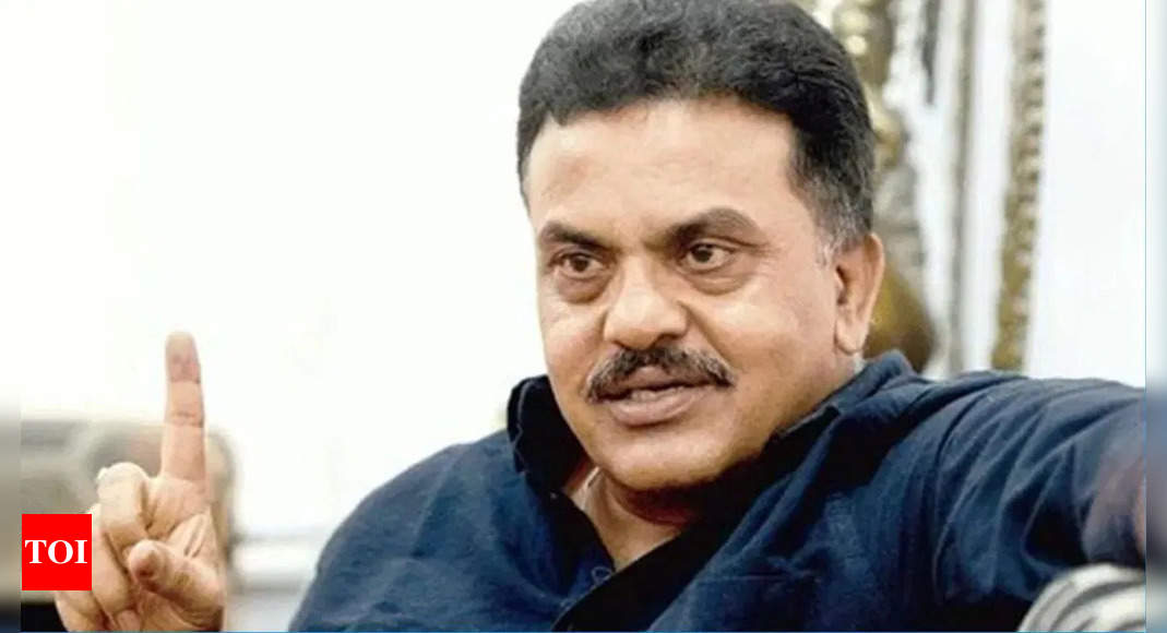 Congress expels Sanjay Nirupam for anti-party statements | India News – Times of India