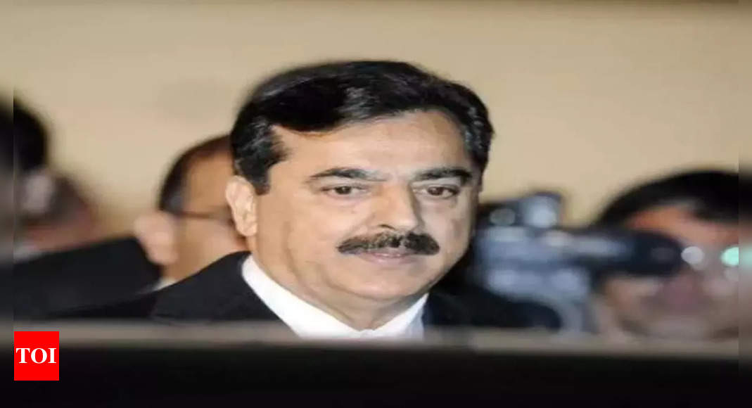 Former Prime Minister Gilani elected Pakistan senate chairman amid PTI boycott - Times of India