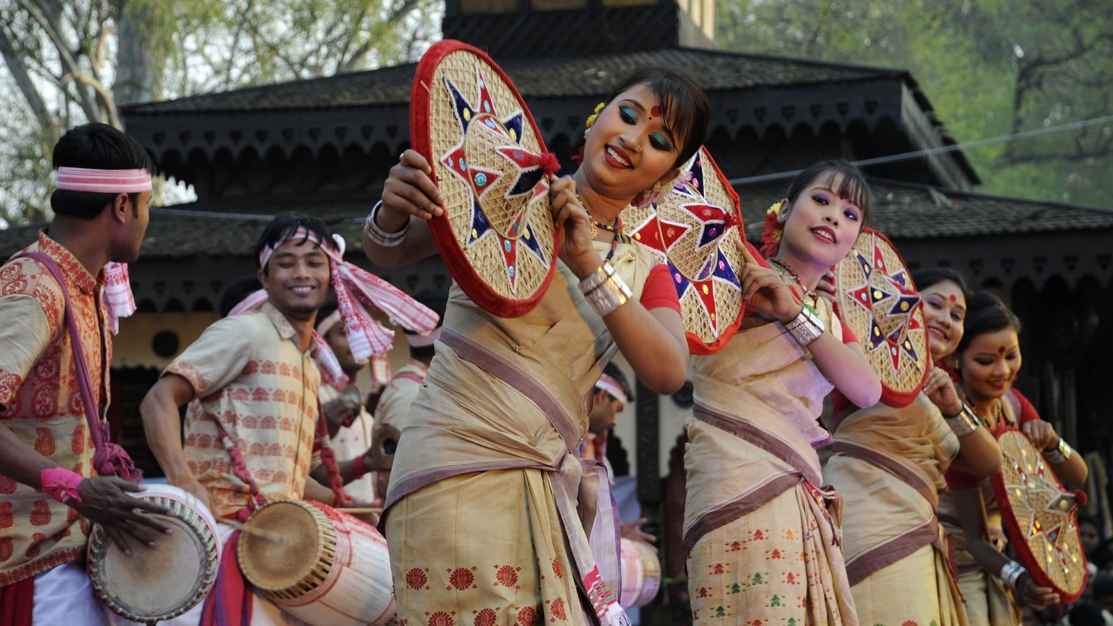 Happy Bohag Bihu 2024: Best wishes, images, messages, greetings to ...