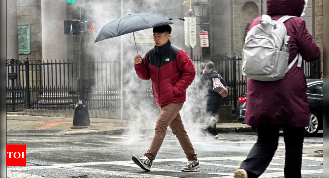 Heavy snow, rain, and strong winds: Nearly 7 lakh face power outages in Northeast US – Times of India