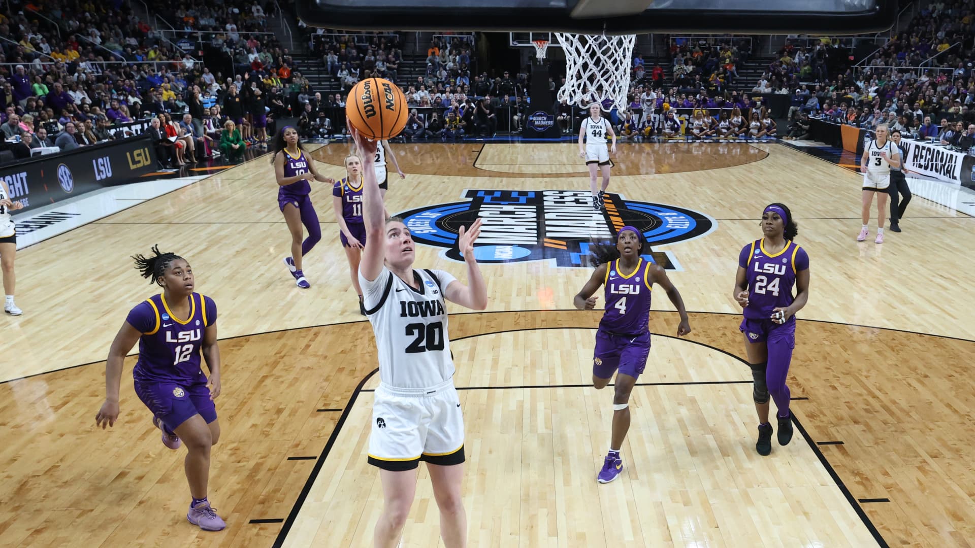 Iowa-LSU draws 12.3 million viewers, most in women's college basketball history