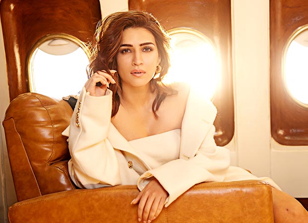 Kriti Sanon lights up the Box Office with 2 back-to-back 100 crore worldwide grossers in 2024; a first for Bollywood’s new golden girl :Bollywood Box Office – Bollywood Hungama