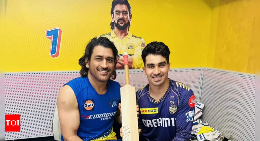 MS Dhoni’s special gift and words of wisdom for KKR’s Rahmanullah Gurbaz | Cricket News – Times of India