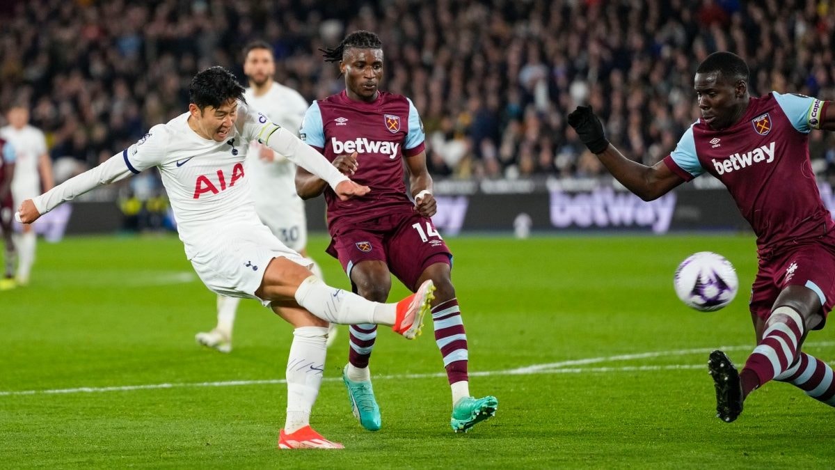 Premier League: Tottenham held by West Ham, Everton hit late at Newcastle