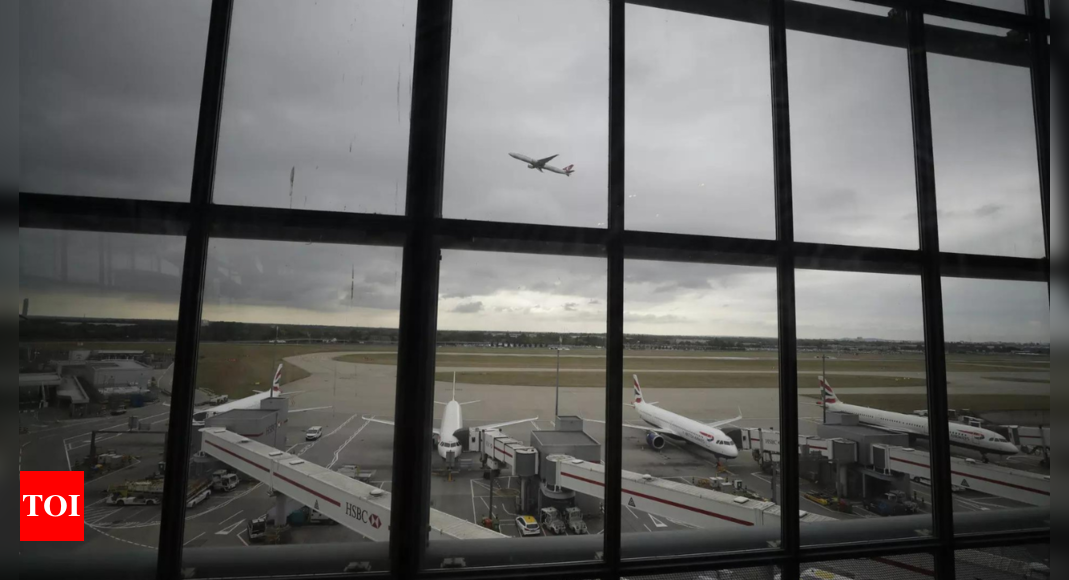 Two planes collide at Heathrow Airport – Times of India