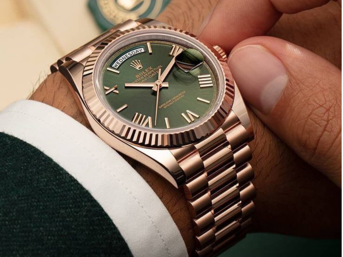 Ways to spot a fake Rolex watch  | The Times of India