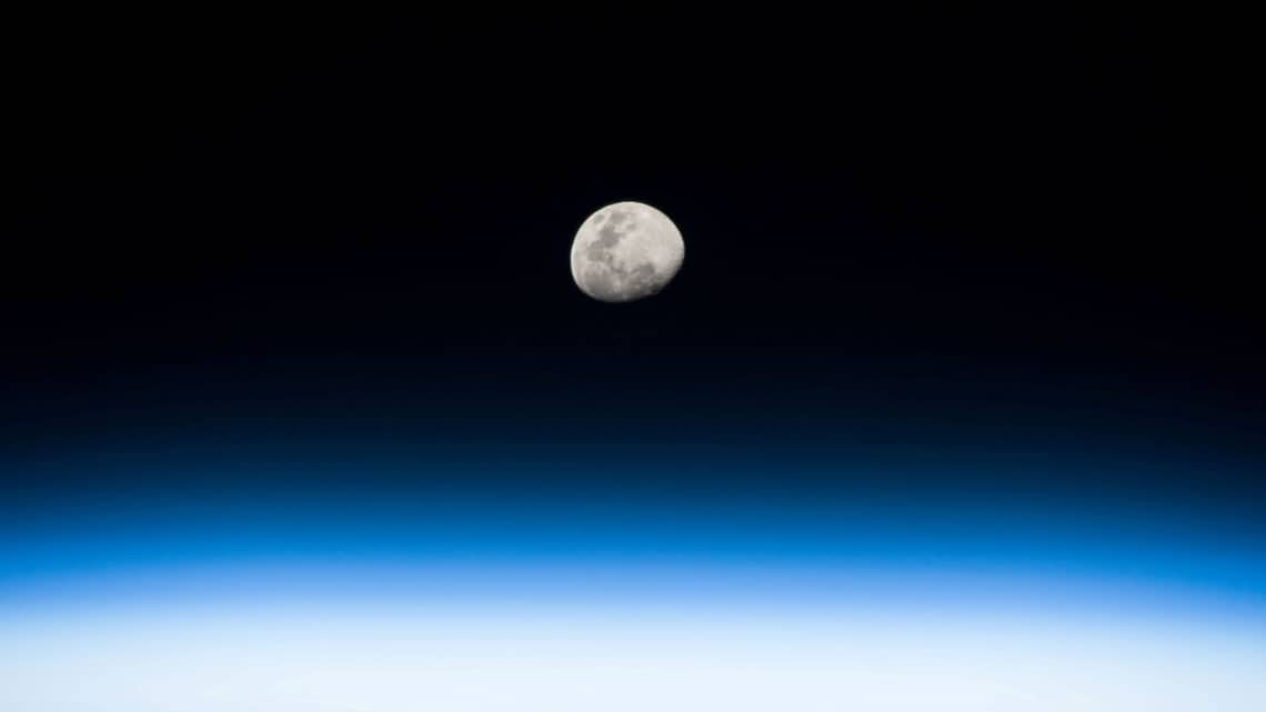 White House directs Nasa to create time standard for the moon