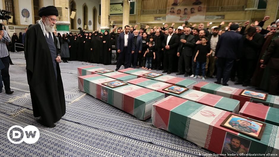 Why are Iran and Israel sworn enemies? – DW – 04/14/2024