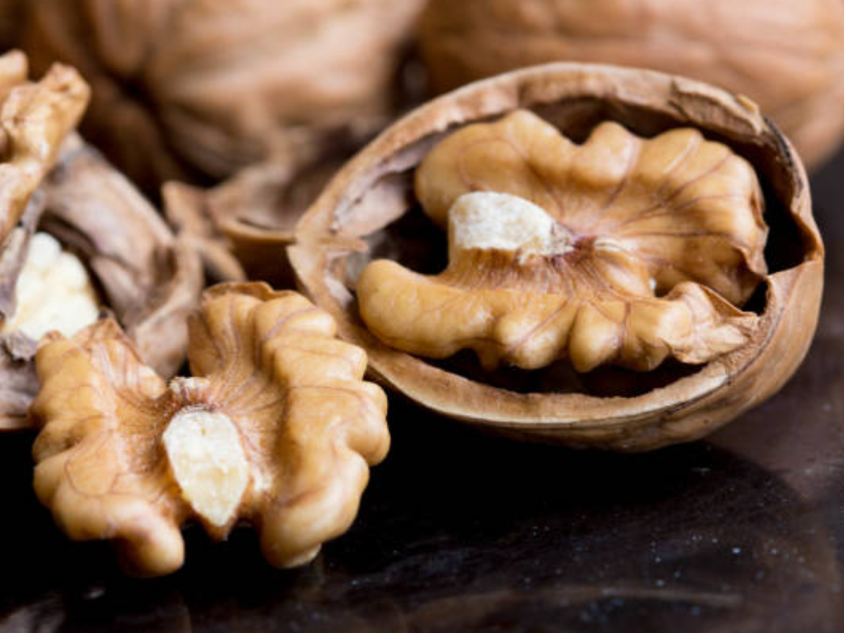 Why is it important to soak walnuts before eating?  | The Times of India