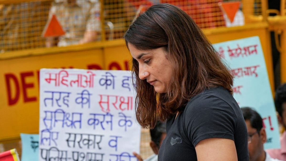 ‘There could be a conspiracy to trap me in doping’: Vinesh Phogat says WFI doesn’t want her at Olympics